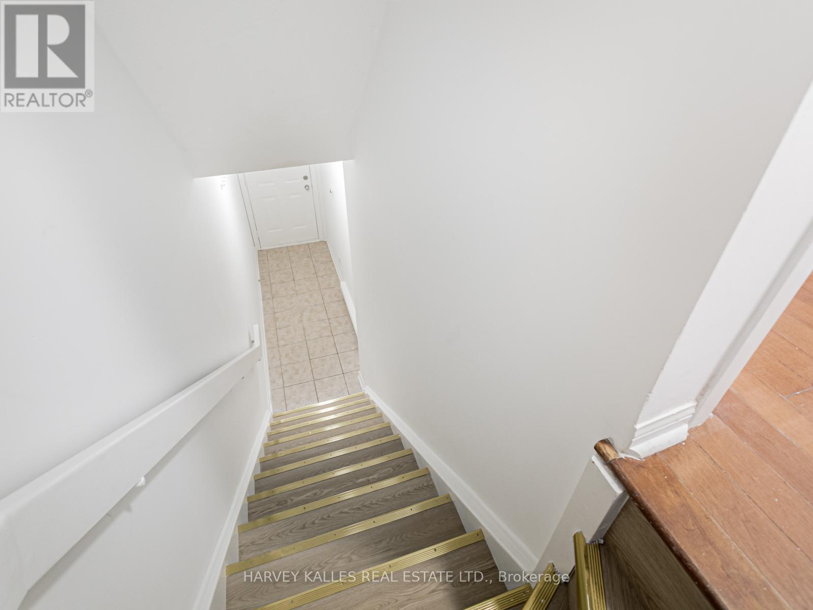 250 - 2 Shaw Street, Toronto, Ontario  M6K 3N5 - Photo 6 - C12511926