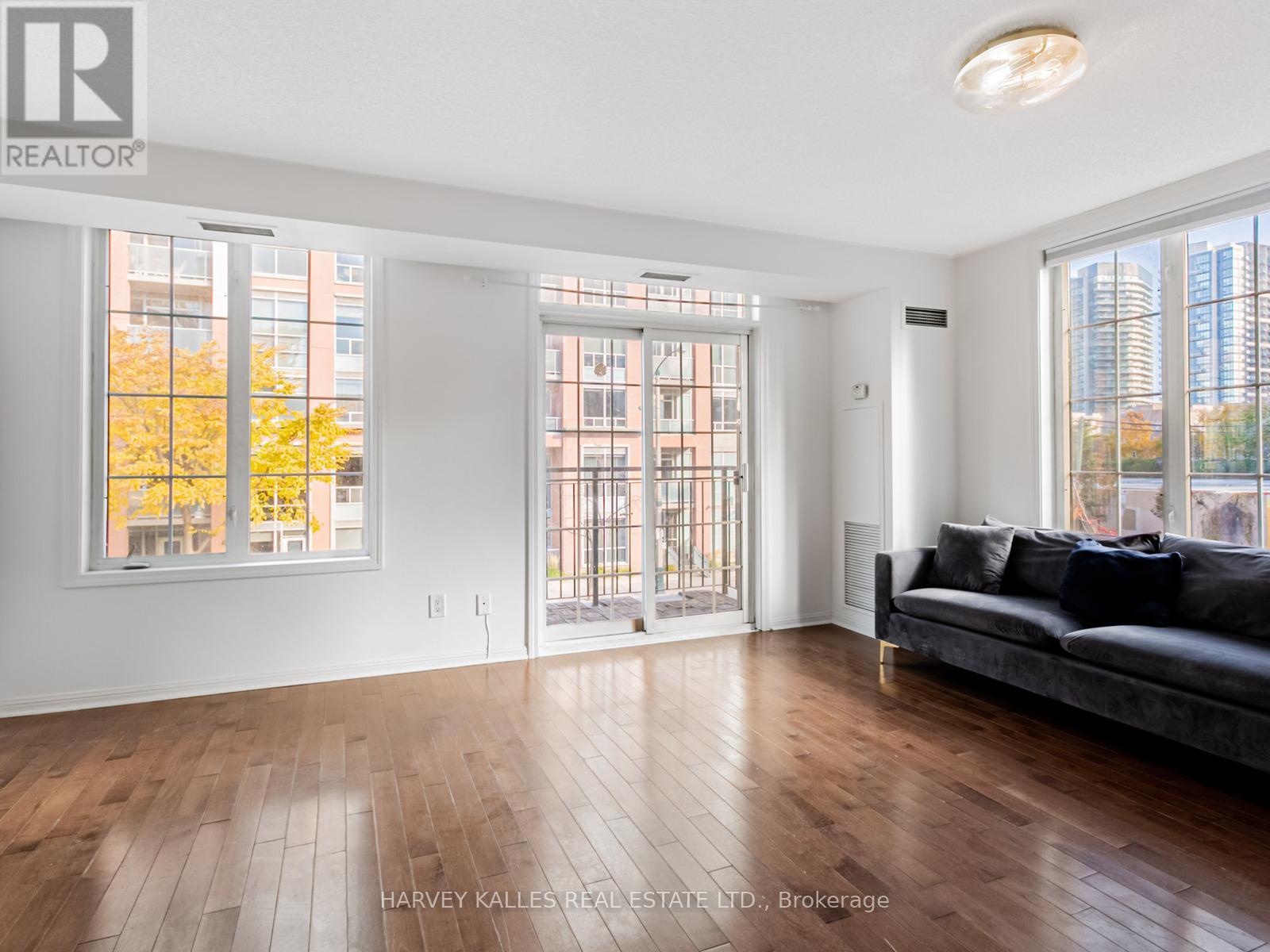 250 - 2 Shaw Street, Toronto, Ontario  M6K 3N5 - Photo 7 - C12511926