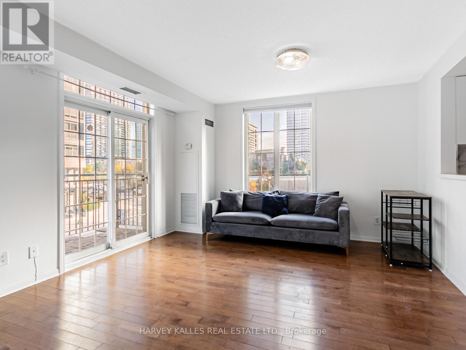 250 - 2 Shaw Street, Toronto, Ontario  M6K 3N5 - Photo 8 - C12511926