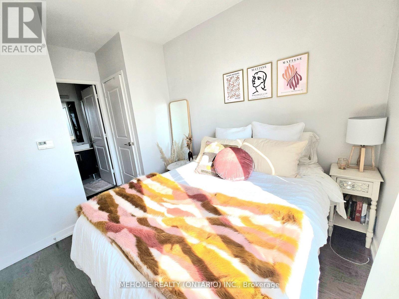 1508 - 1 The Esplanade Drive, Toronto, Ontario  M5E 0A8 - Photo 12 - C12511934