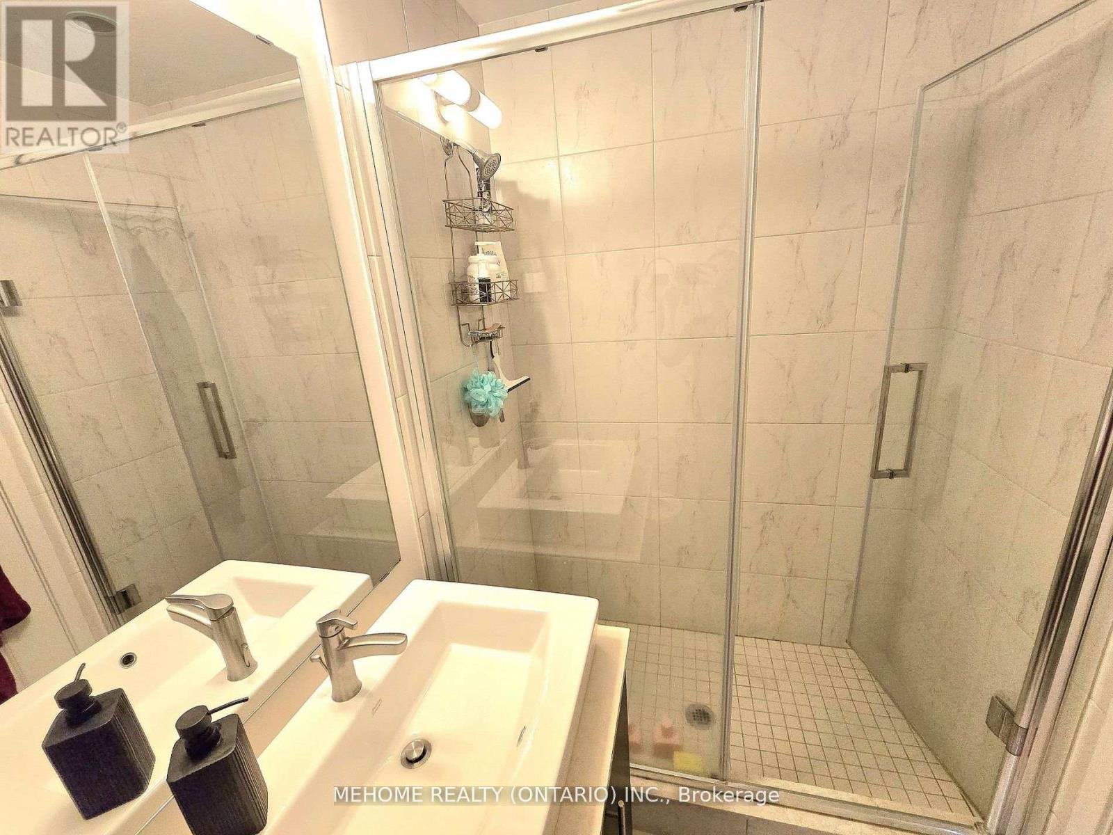 1508 - 1 The Esplanade Drive, Toronto, Ontario  M5E 0A8 - Photo 14 - C12511934