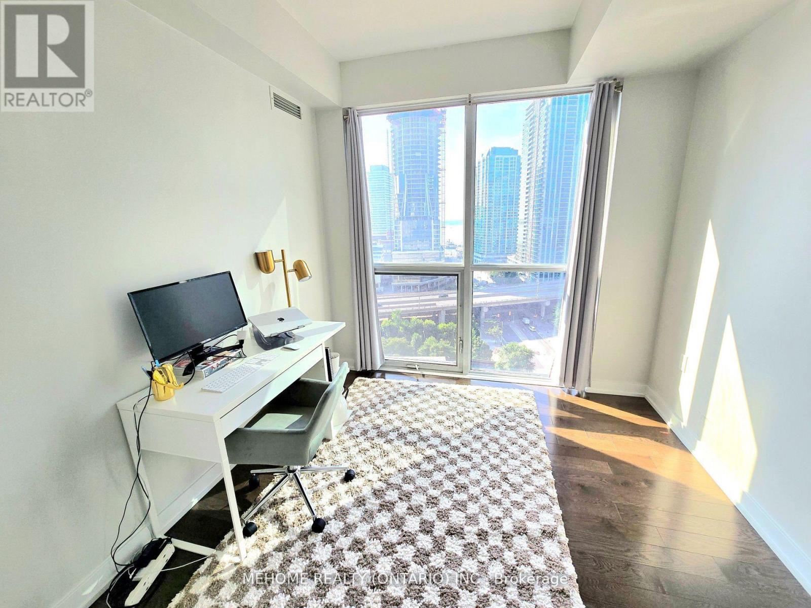 1508 - 1 The Esplanade Drive, Toronto, Ontario  M5E 0A8 - Photo 15 - C12511934