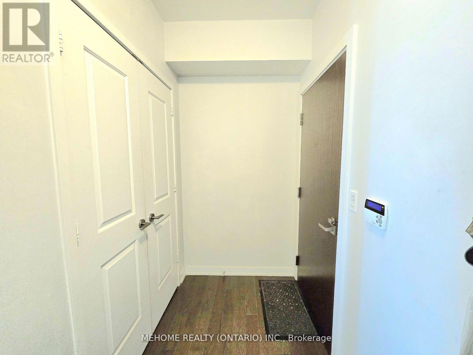 1508 - 1 The Esplanade Drive, Toronto, Ontario  M5E 0A8 - Photo 4 - C12511934