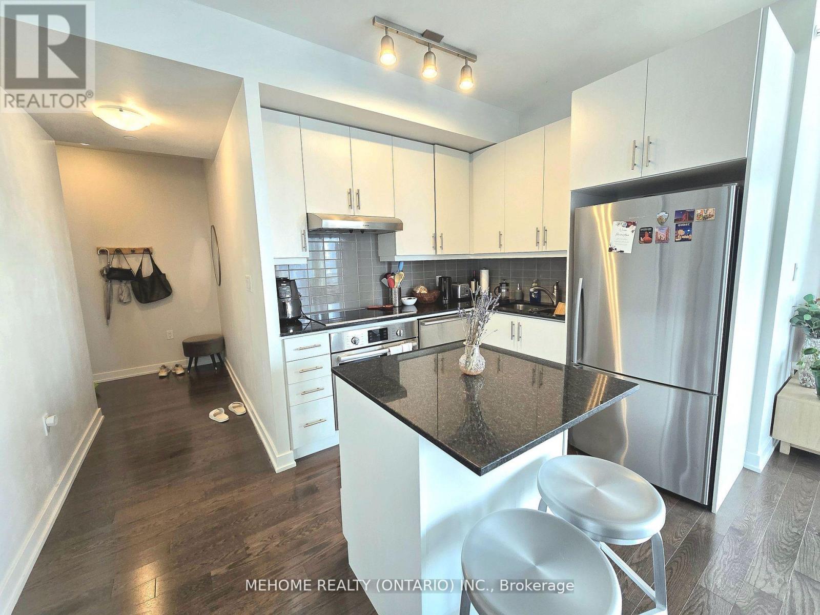 1508 - 1 The Esplanade Drive, Toronto, Ontario  M5E 0A8 - Photo 5 - C12511934