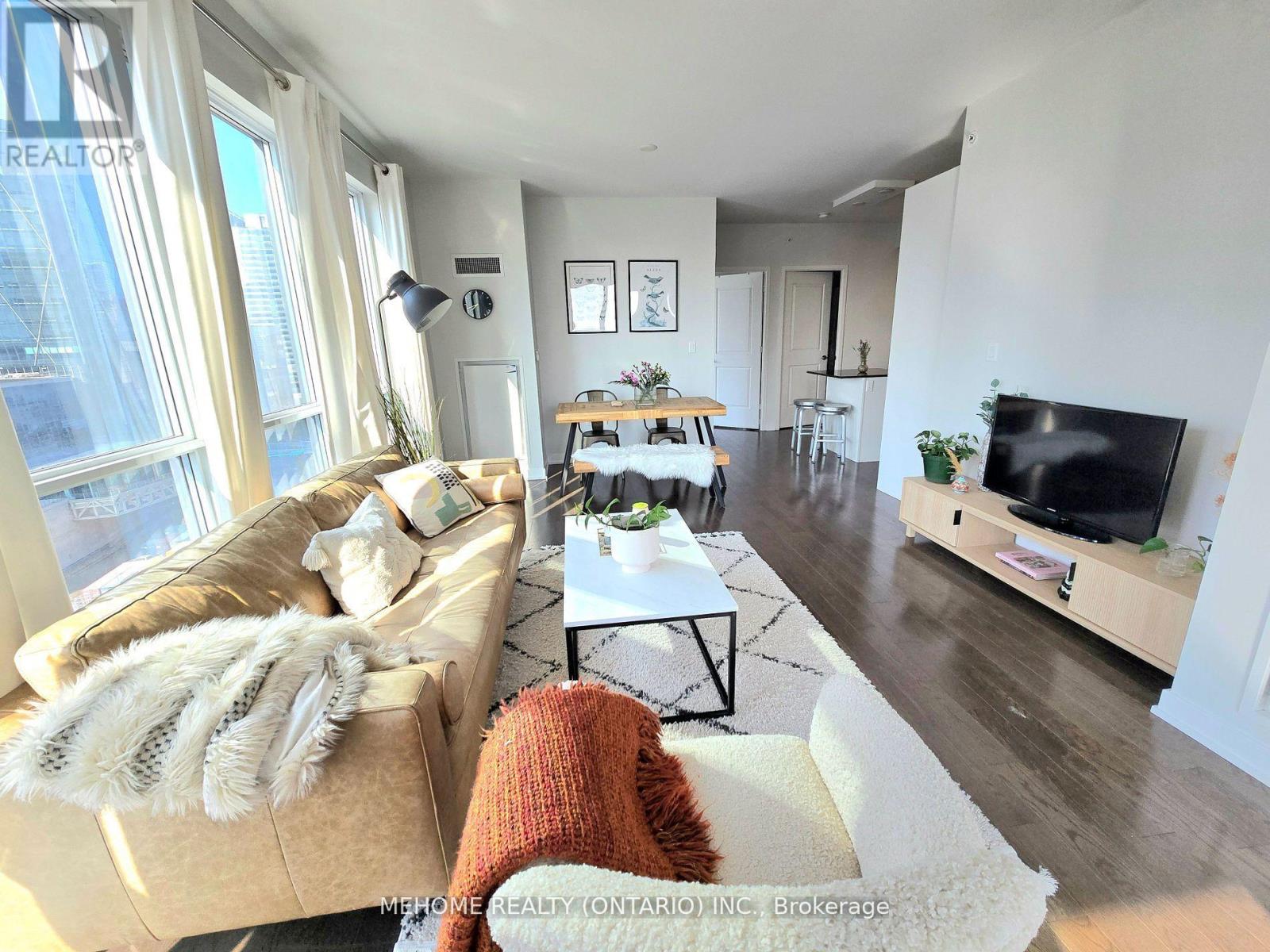 1508 - 1 The Esplanade Drive, Toronto, Ontario  M5E 0A8 - Photo 9 - C12511934