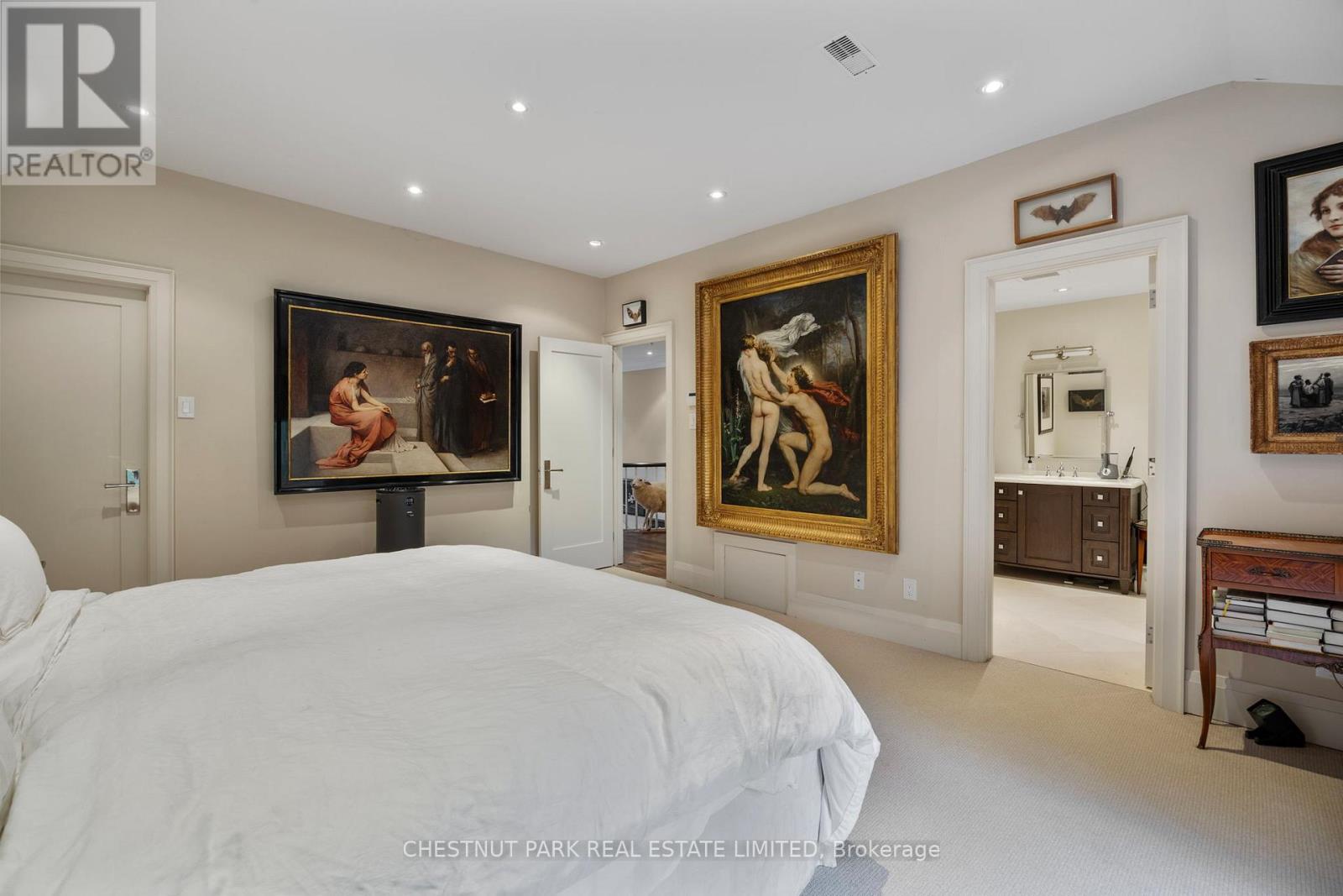 230 Strathallan Wood, Toronto, Ontario  M5N 1T4 - Photo 18 - C12512078