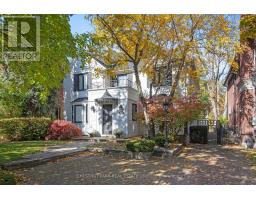 230 STRATHALLAN WOOD, Toronto, Ontario