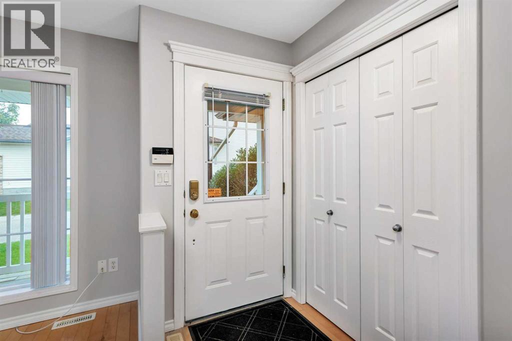 10, 73 Addington Drive, Red Deer, Alberta  T4R 2Z6 - Photo 7 - A2249708