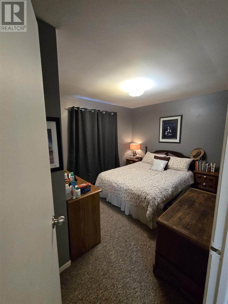 27 Canberra Cres, Elliot Lake, Ontario  P5A 2M5 - Photo 11 - SM252955