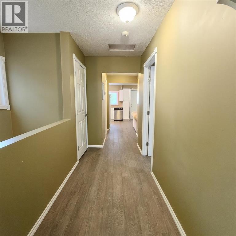 4922 48 Street, Sedgewick, Alberta  T0B 4C0 - Photo 6 - A2266723