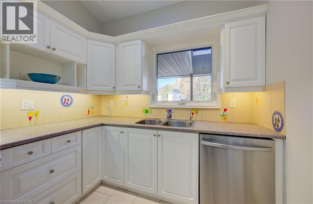 940 Elgin Street, Newmarket, Ontario  L3Y 3C1 - Photo 16 - 40781846