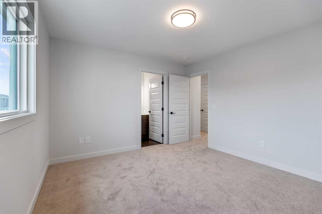 245 Waterford Heath, Chestermere, Alberta  T1X 2Z8 - Photo 17 - A2256638