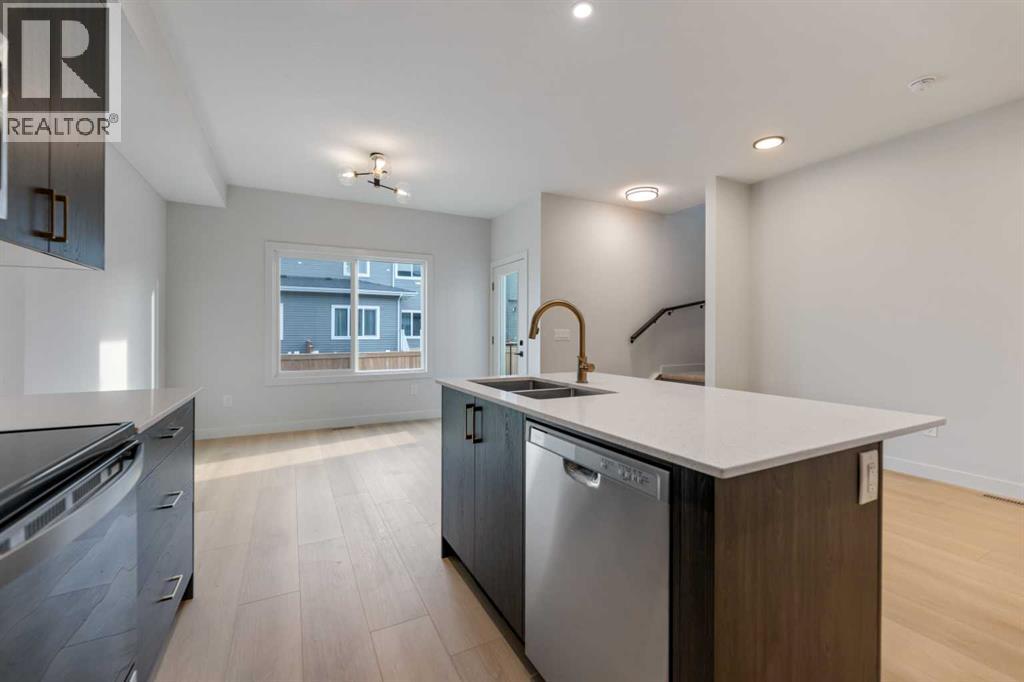 245 Waterford Heath, Chestermere, Alberta  T1X 2Z8 - Photo 13 - A2256638