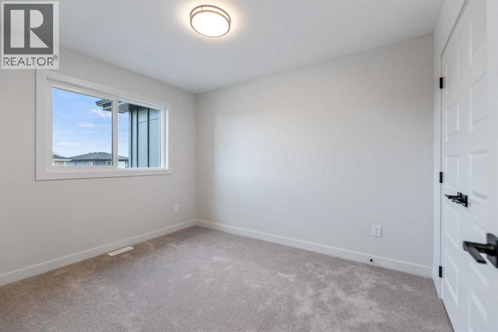 245 Waterford Heath, Chestermere, Alberta  T1X 2Z8 - Photo 19 - A2256638