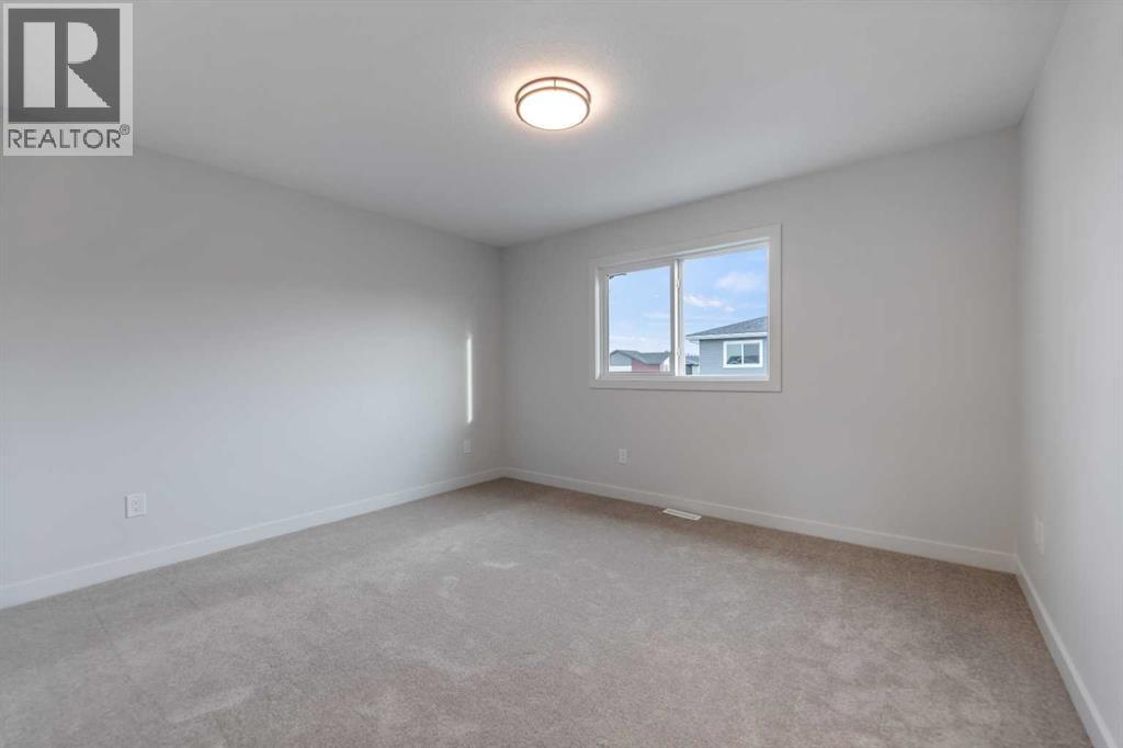 245 Waterford Heath, Chestermere, Alberta  T1X 2Z8 - Photo 16 - A2256638