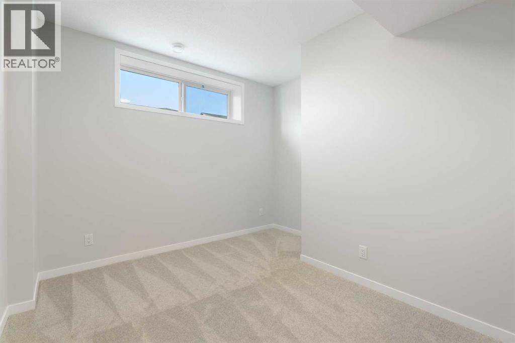 552 Rowmont Boulevard Nw, Calgary, Alberta  T3L 0L6 - Photo 41 - A2258333