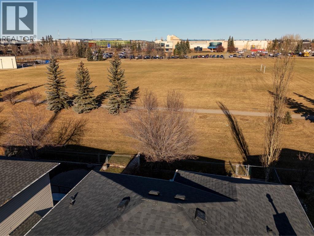 120 Simcoe Close Sw, Calgary, Alberta  T3H 4N3 - Photo 41 - A2262709