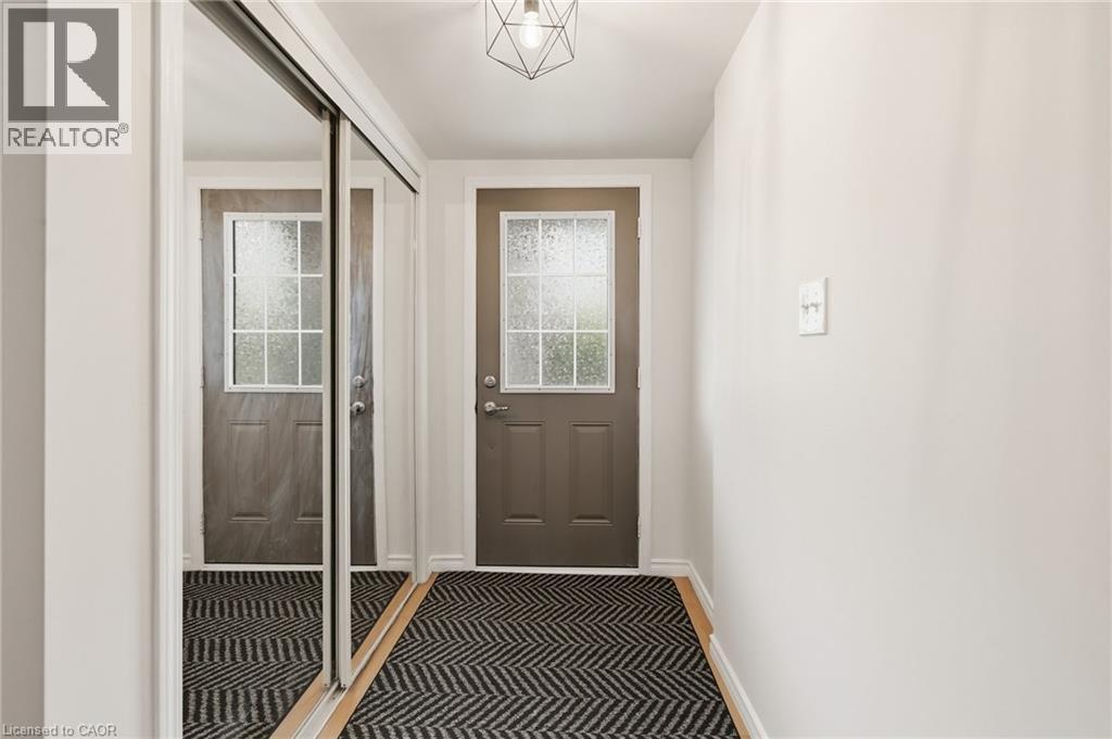 470 Beach Boulevard Unit# 45, Hamilton, Ontario  L8H 6X2 - Photo 4 - 40785312