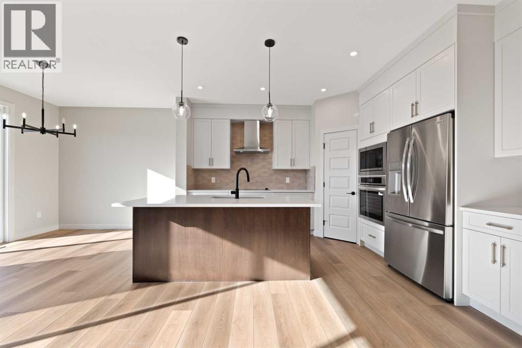 Property at 86 Emerson Crescent image 3