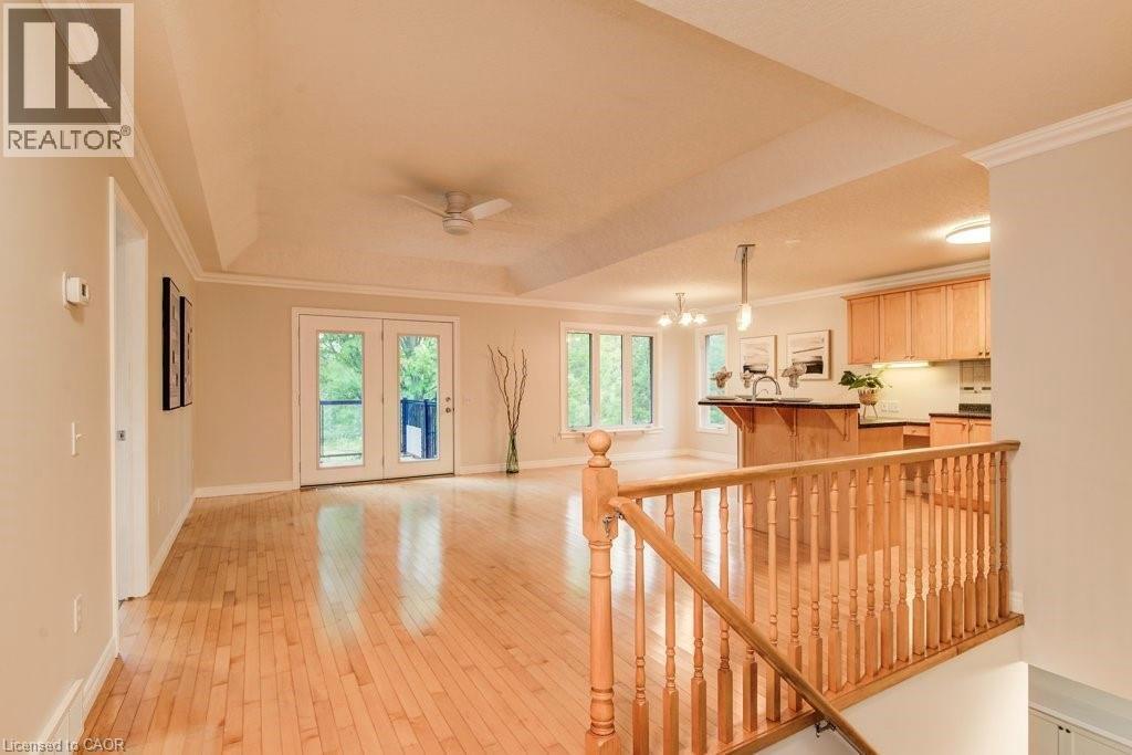 670 Salzburg Drive, Waterloo, Ontario  N2V 2N8 - Photo 6 - 40785373