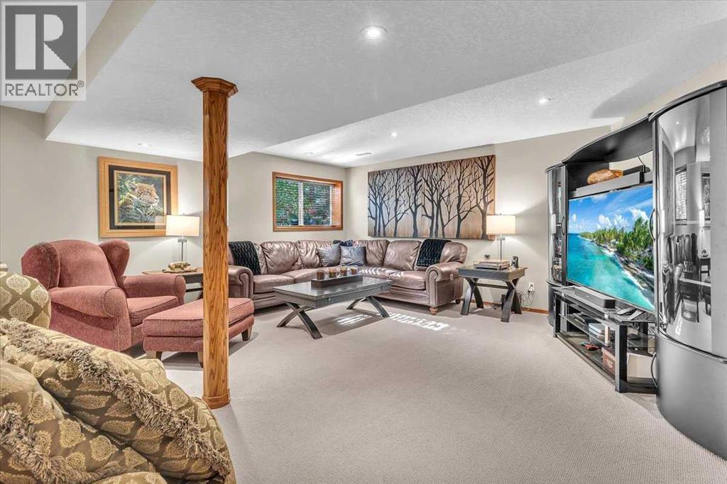 20 Tuscany Ridge Green Nw, Calgary, Alberta  T3L 2J4 - Photo 29 - A2265851