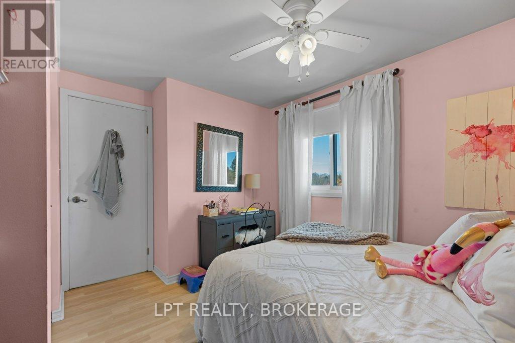 761 Hillside Drive, Kingston (South Of Taylor-Kidd Blvd), Ontario  K7M 5Y9 - Photo 25 - X12512242