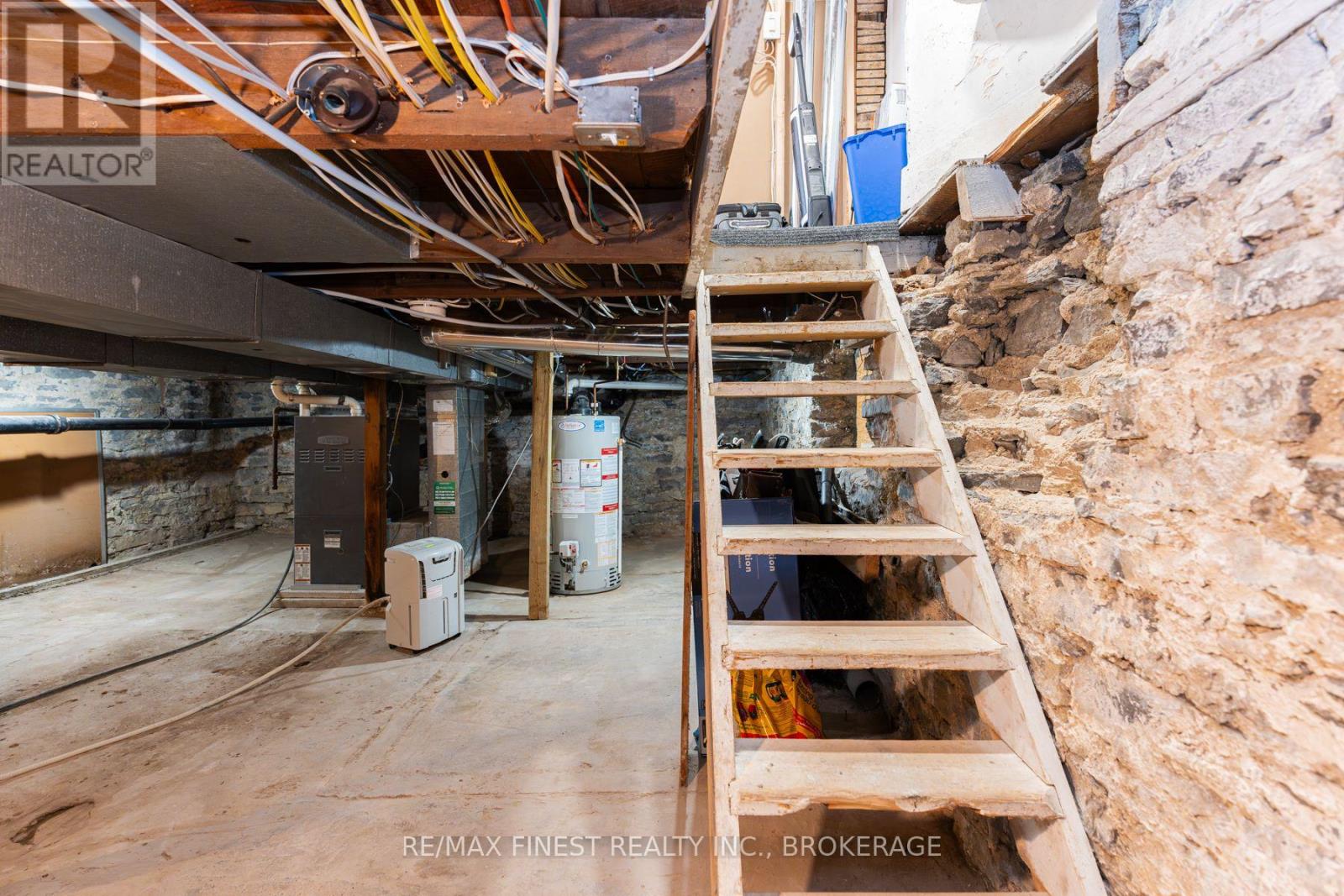 55 Bridge Street W, Greater Napanee (Greater Napanee), Ontario  K7R 2C4 - Photo 38 - X12512260