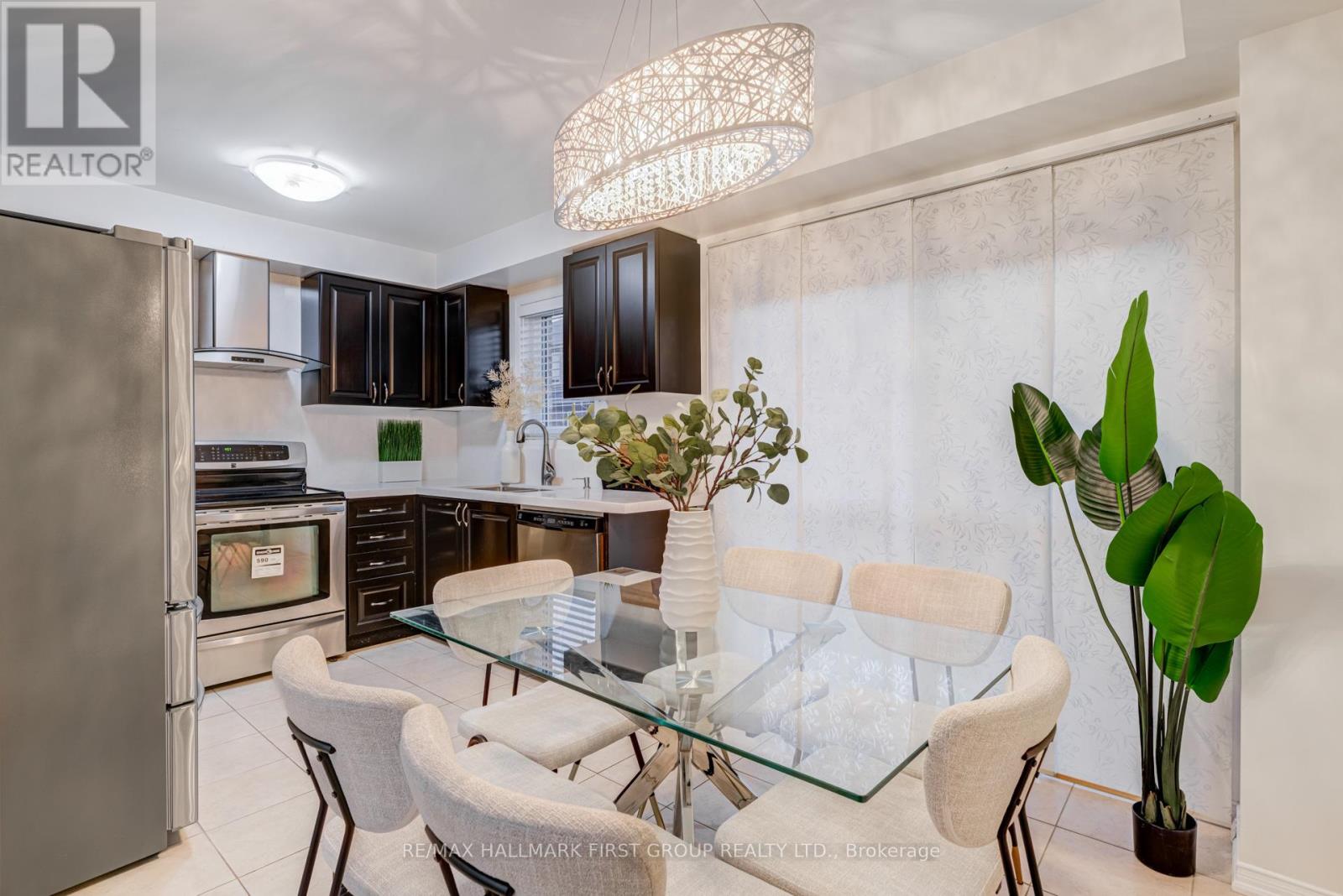 8 Reevesmere Lane, Ajax, Ontario  L1Z 0L3 - Photo 8 - E12511892