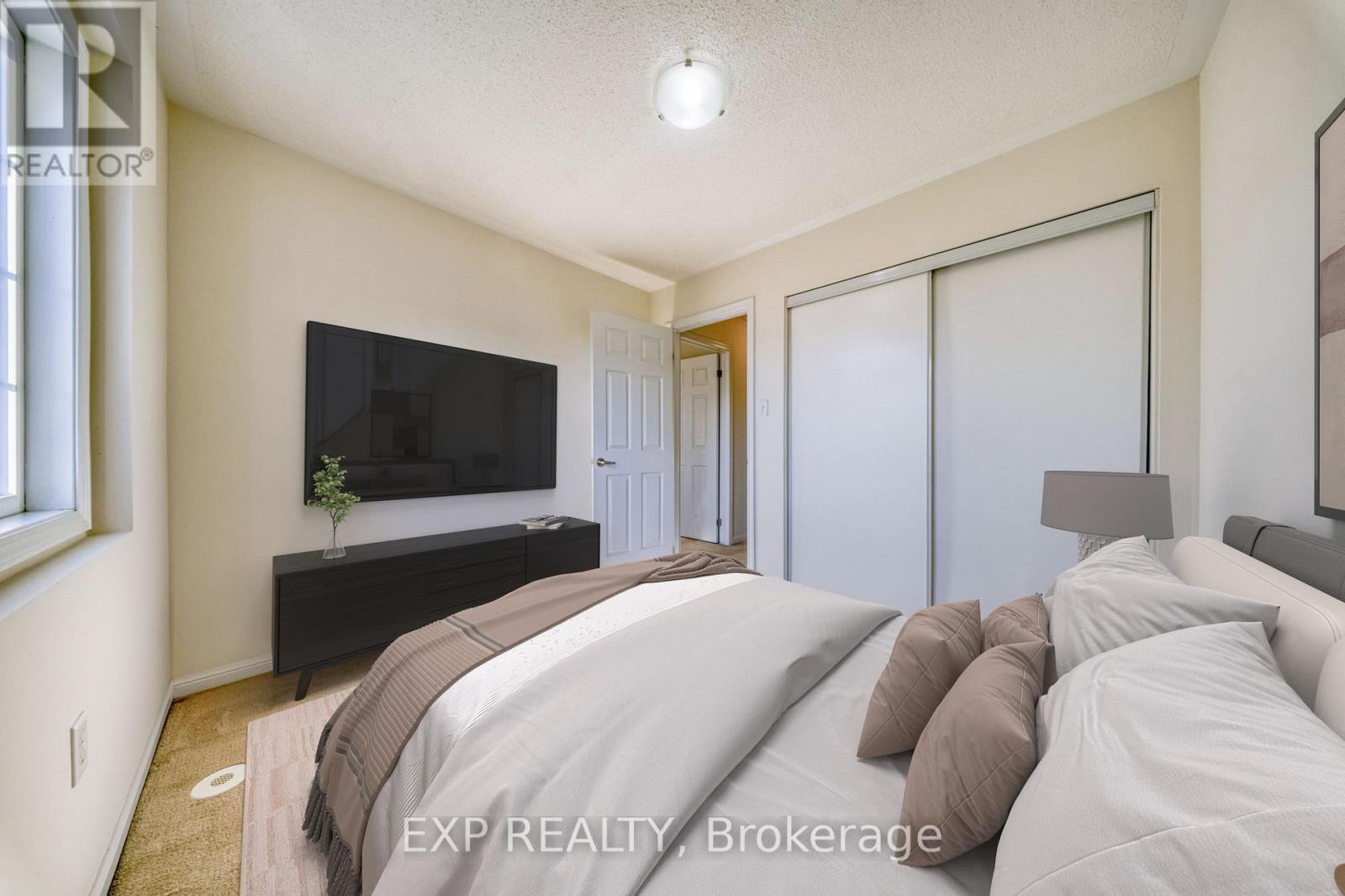 30 Yates Avenue, Toronto, Ontario  M1L 0C8 - Photo 10 - E12511914