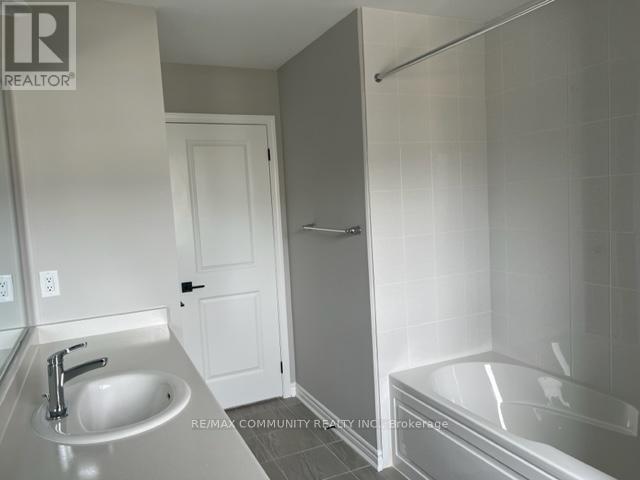 Room - 1568 Scarlett Trail, Pickering, Ontario  L1X 0N9 - Photo 19 - E12511960