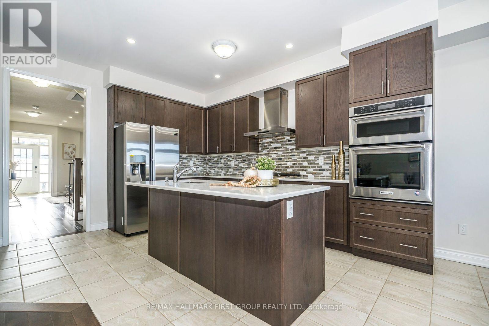 68 Hurst Drive, Ajax, Ontario  L1T 0N8 - Photo 14 - E12512100