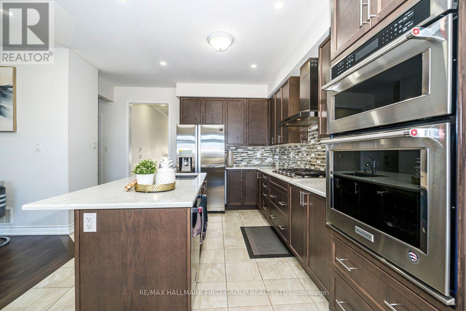 68 Hurst Drive, Ajax, Ontario  L1T 0N8 - Photo 16 - E12512100