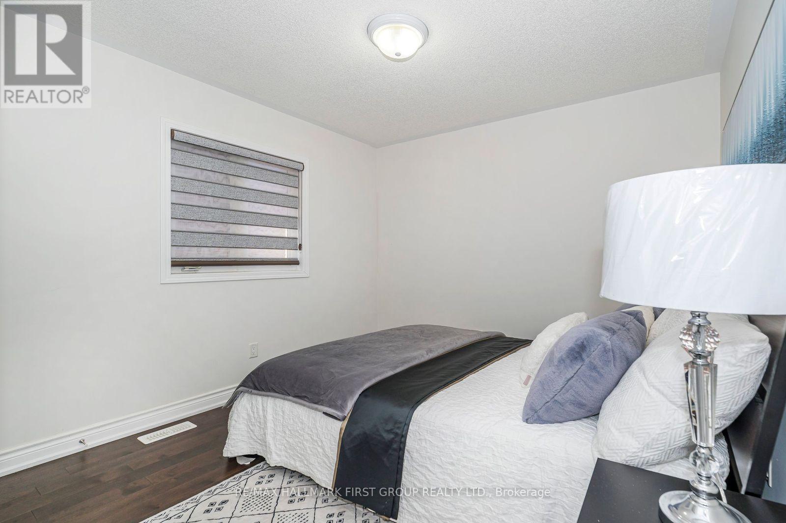 68 Hurst Drive, Ajax, Ontario  L1T 0N8 - Photo 26 - E12512100