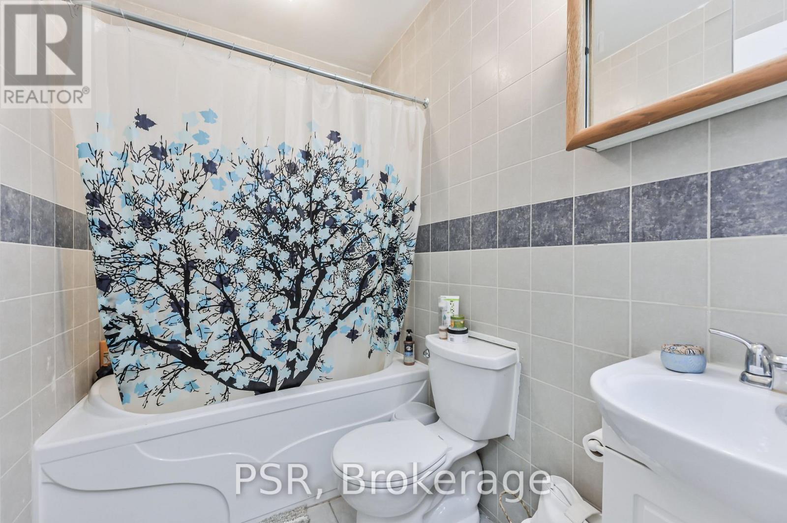 640 Pape Avenue, Toronto, Ontario  M4K 3S3 - Photo 11 - E12512120