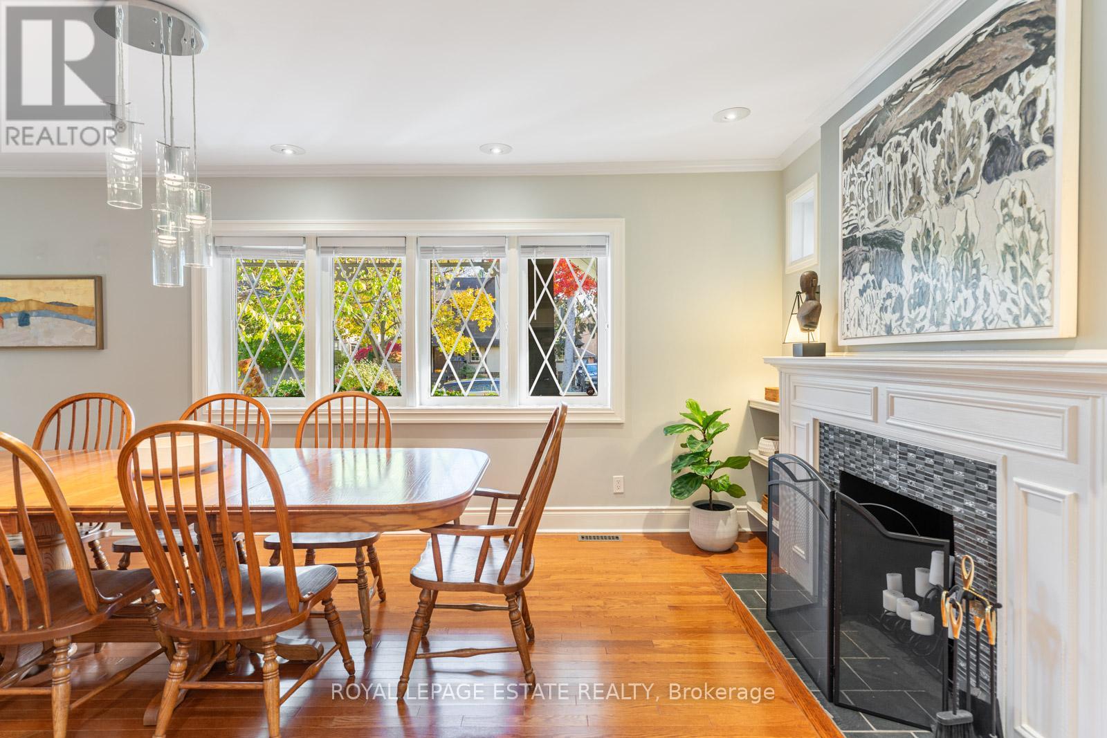 6 Bracken Avenue, Toronto, Ontario  M4E 1N2 - Photo 12 - E12512178