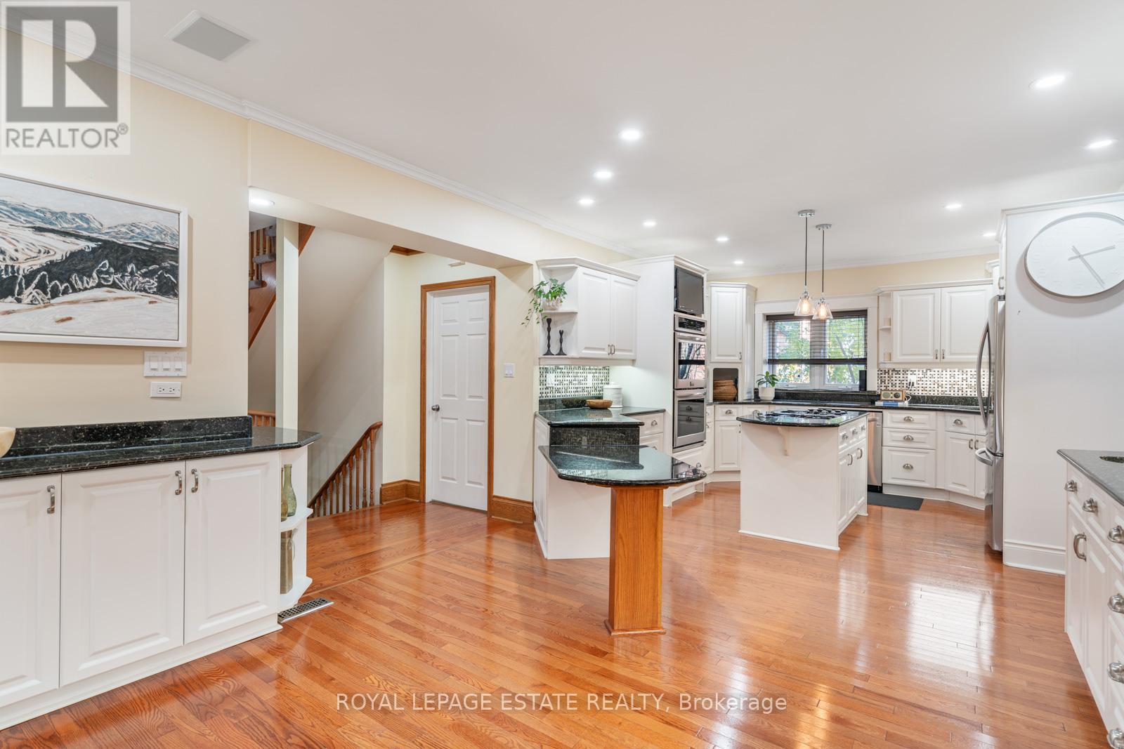 6 Bracken Avenue, Toronto, Ontario  M4E 1N2 - Photo 17 - E12512178