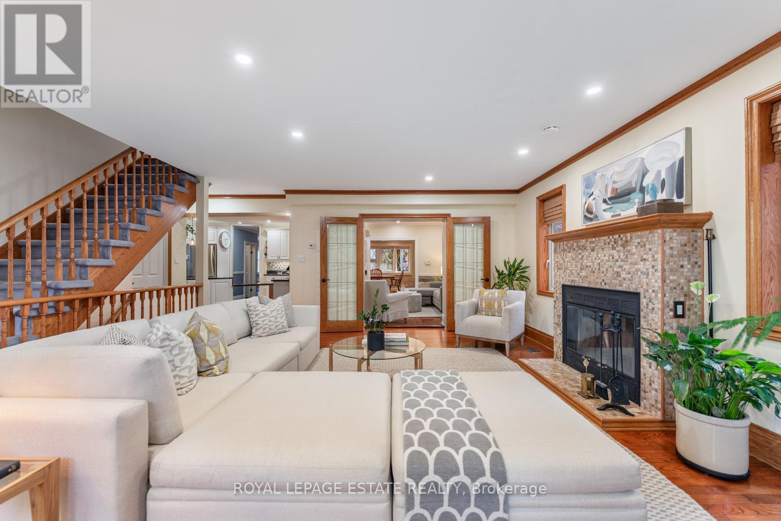 6 Bracken Avenue, Toronto, Ontario  M4E 1N2 - Photo 23 - E12512178