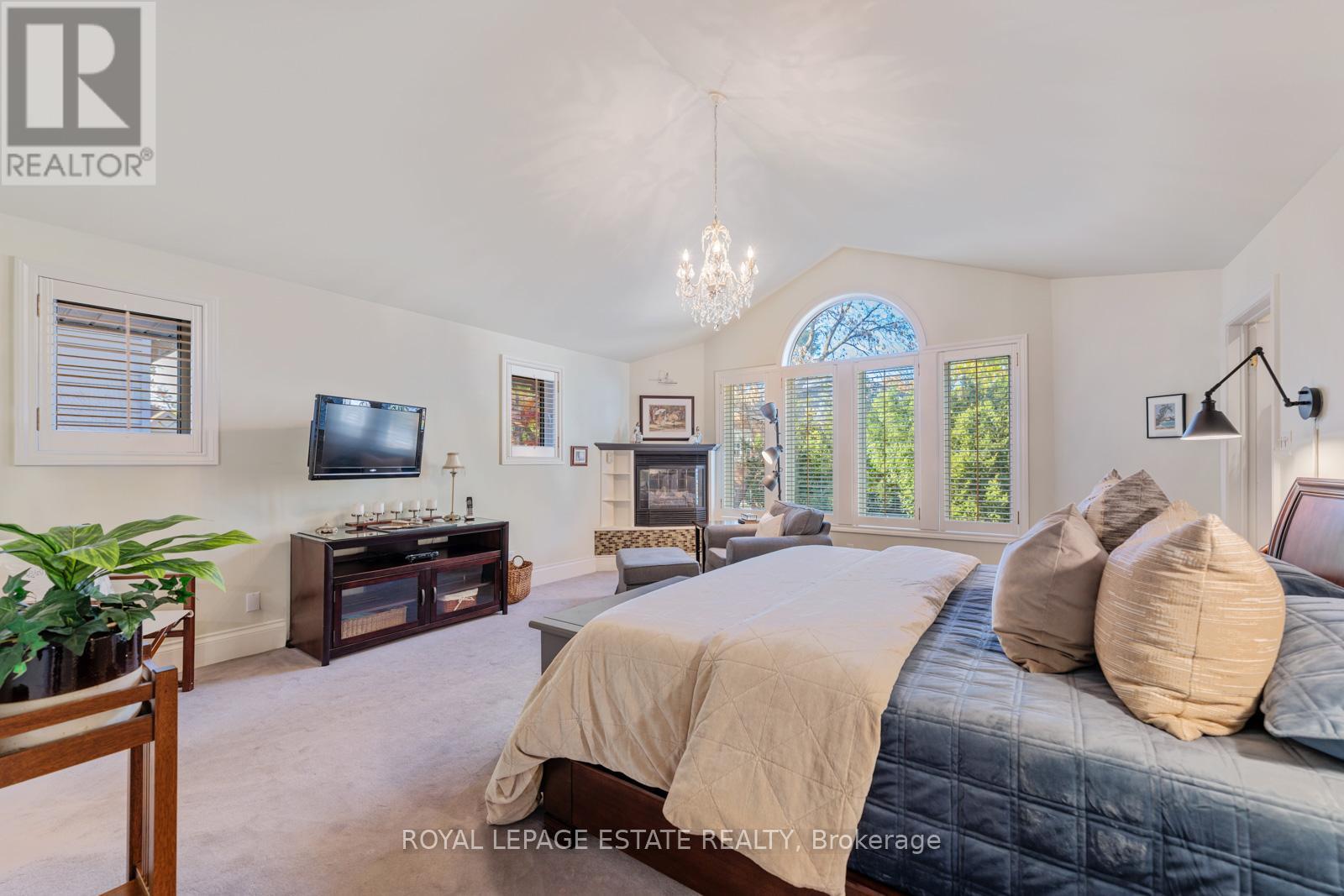 6 Bracken Avenue, Toronto, Ontario  M4E 1N2 - Photo 32 - E12512178