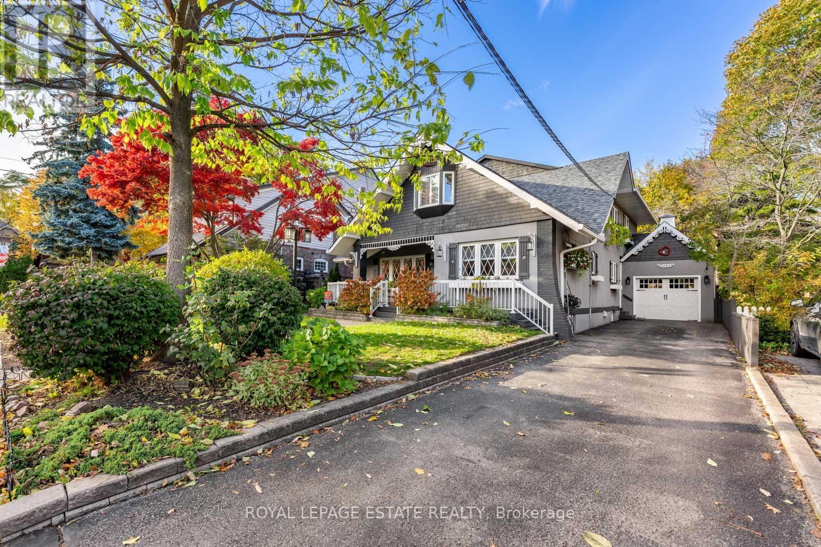 6 Bracken Avenue, Toronto, Ontario  M4E 1N2 - Photo 36 - E12512178