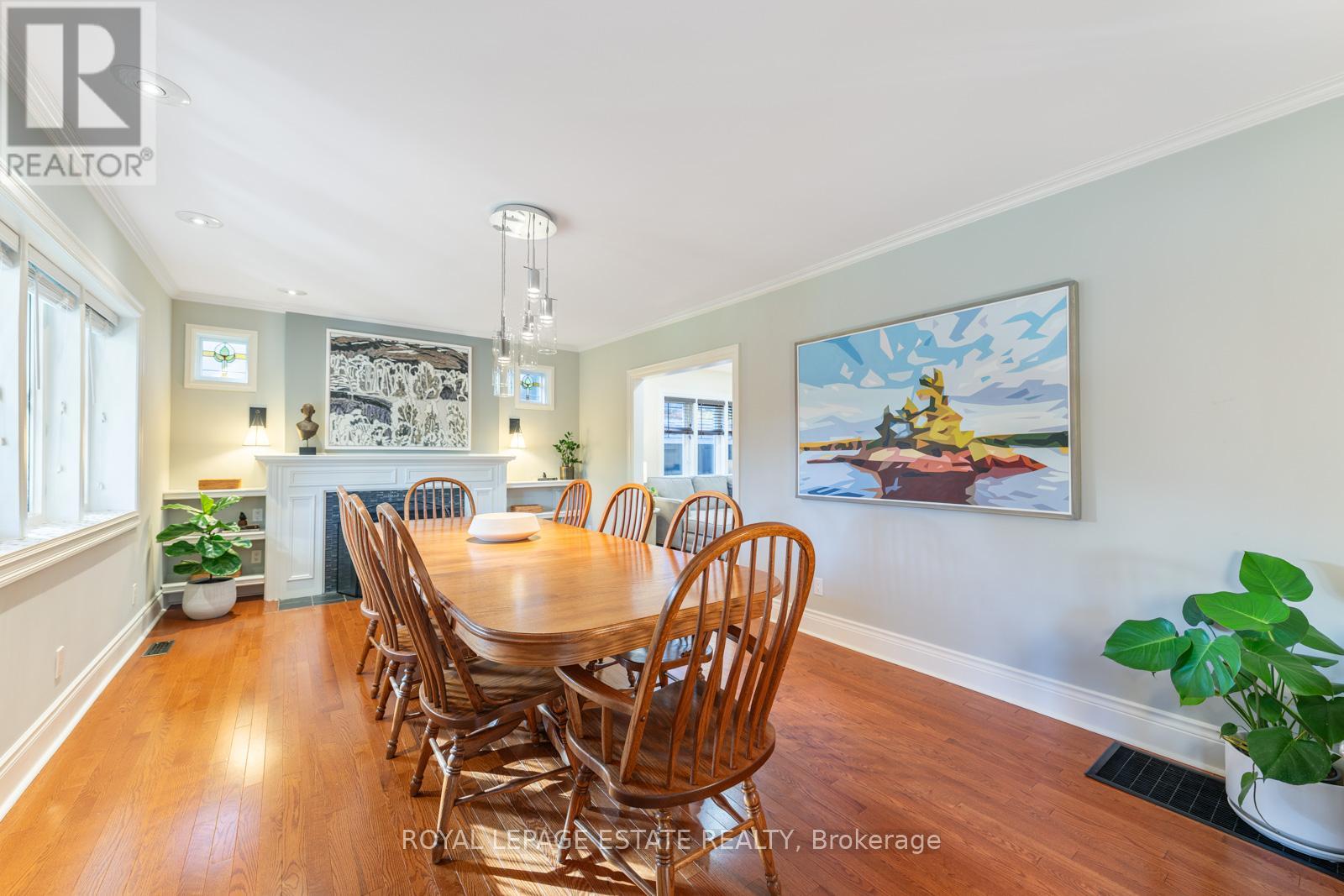 6 Bracken Avenue, Toronto, Ontario  M4E 1N2 - Photo 9 - E12512178