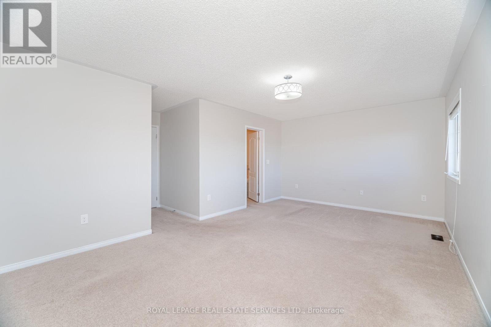 4 - 745 Farmstead Drive, Milton, Ontario  L9T 8B1 - Photo 28 - W12449135