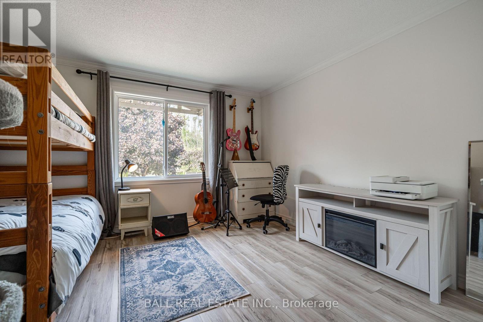 48 Head Street, Kawartha Lakes (Bobcaygeon), Ontario  K0M 1A0 - Photo 20 - X12512234