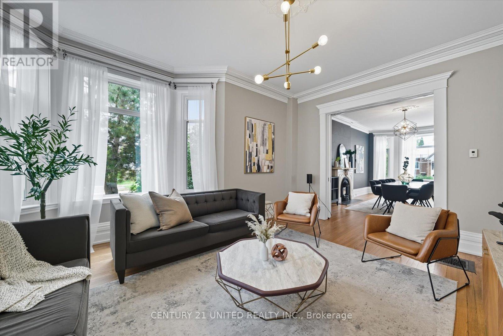 559 Downie Street, Peterborough, Ontario K9H 4J7 - Photo 12 - X12512238