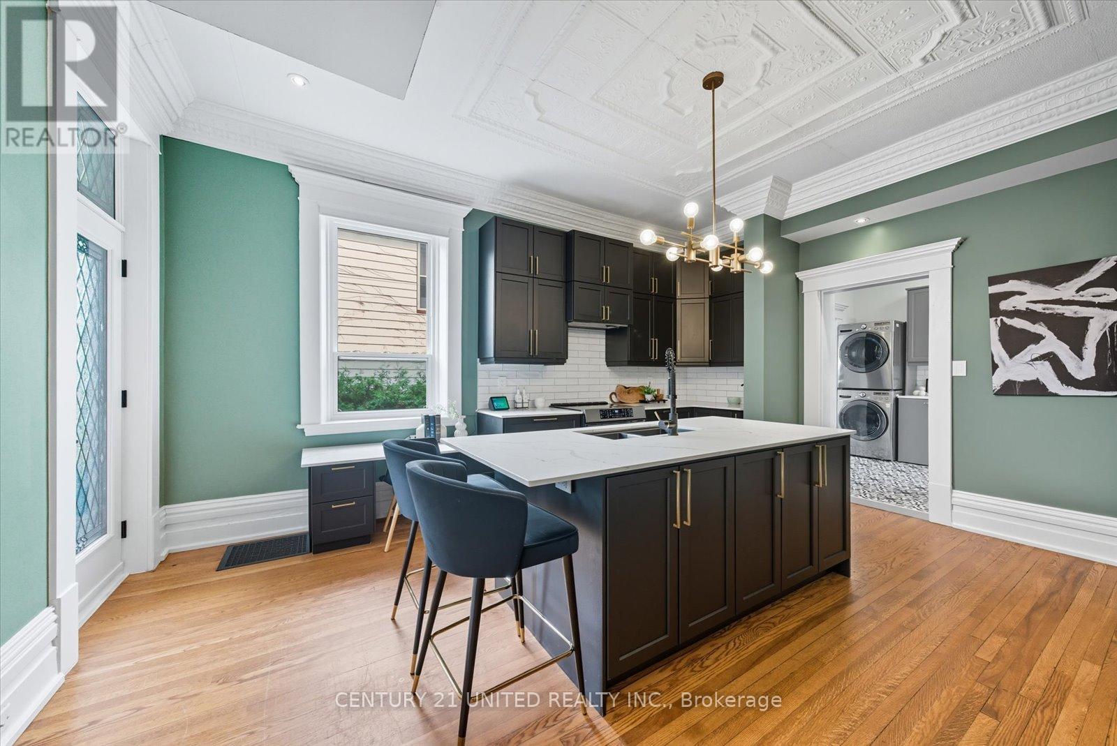 559 Downie Street, Peterborough, Ontario K9H 4J7 - Photo 13 - X12512238