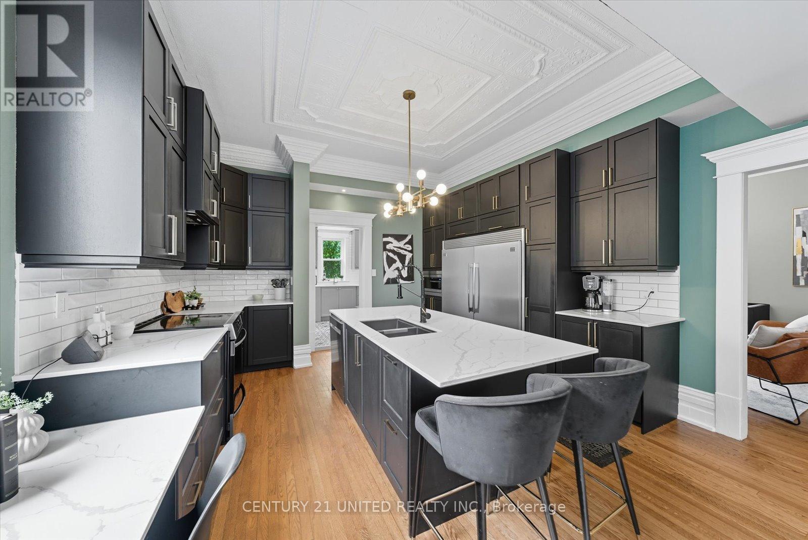 559 Downie Street, Peterborough, Ontario K9H 4J7 - Photo 15 - X12512238