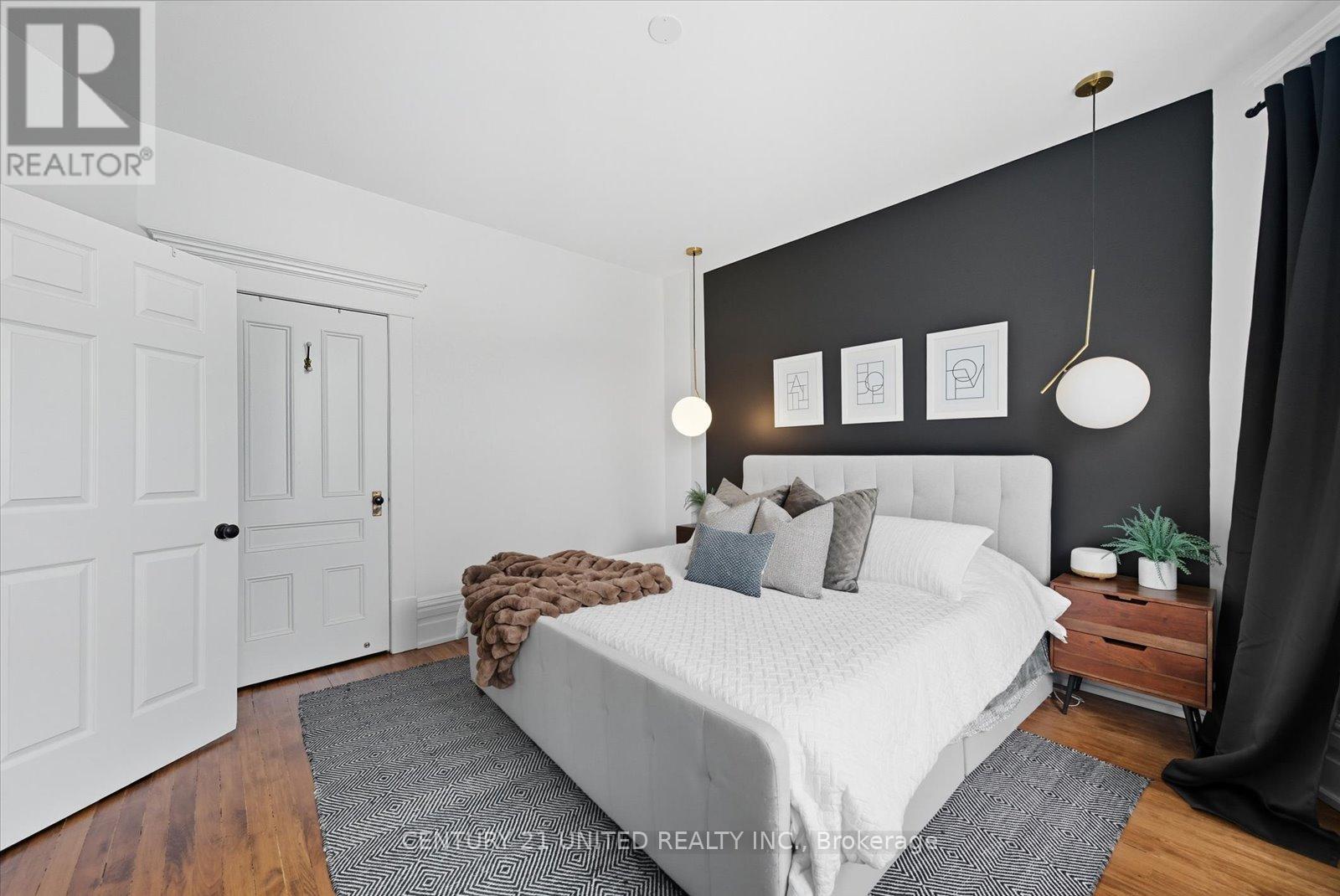 559 Downie Street, Peterborough, Ontario K9H 4J7 - Photo 25 - X12512238