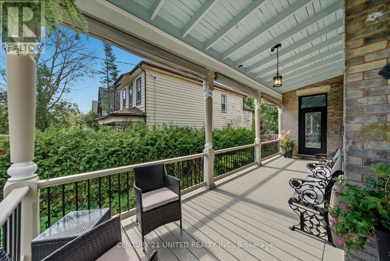 559 Downie Street, Peterborough, Ontario K9H 4J7 - Photo 3 - X12512238