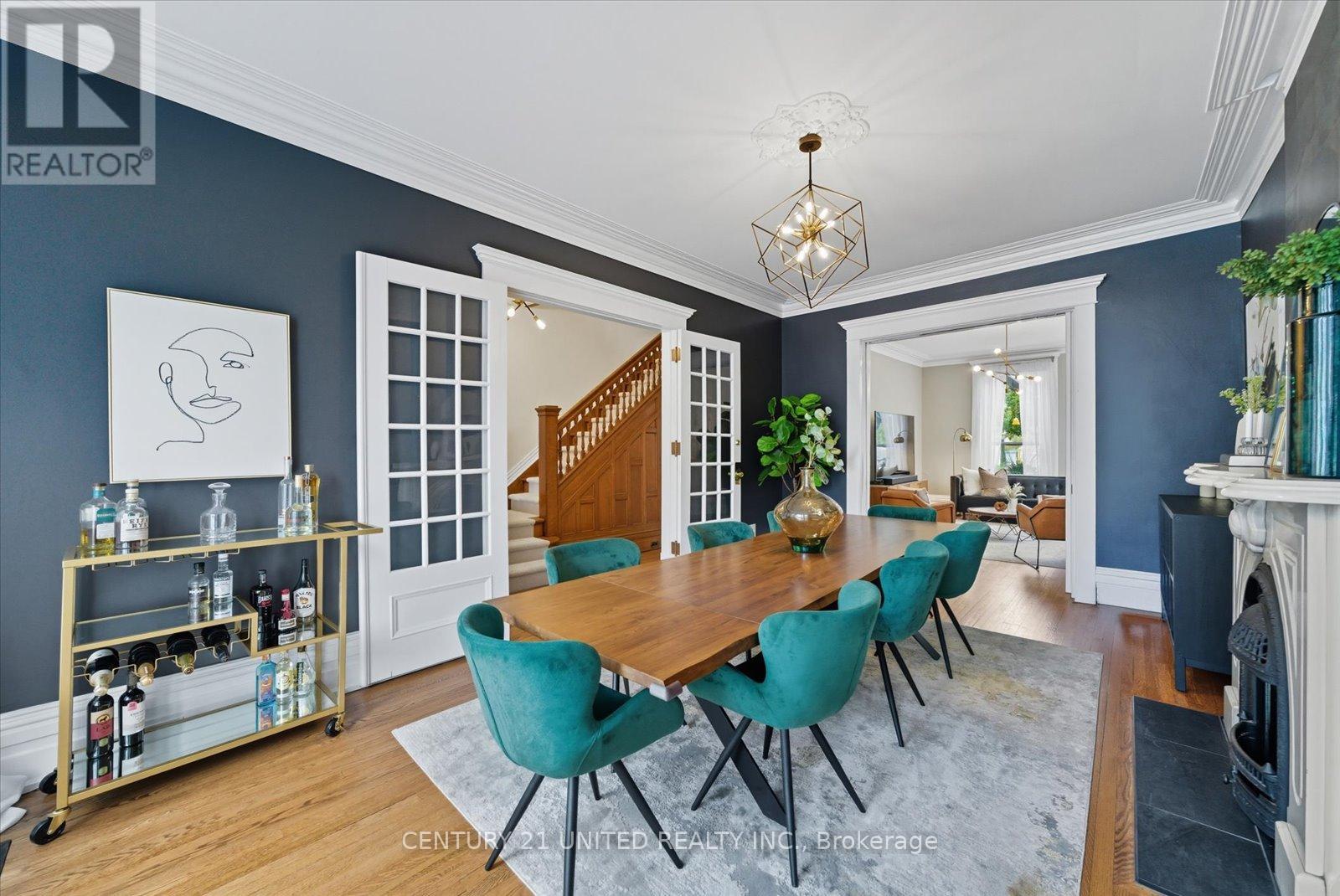 559 Downie Street, Peterborough, Ontario K9H 4J7 - Photo 9 - X12512238