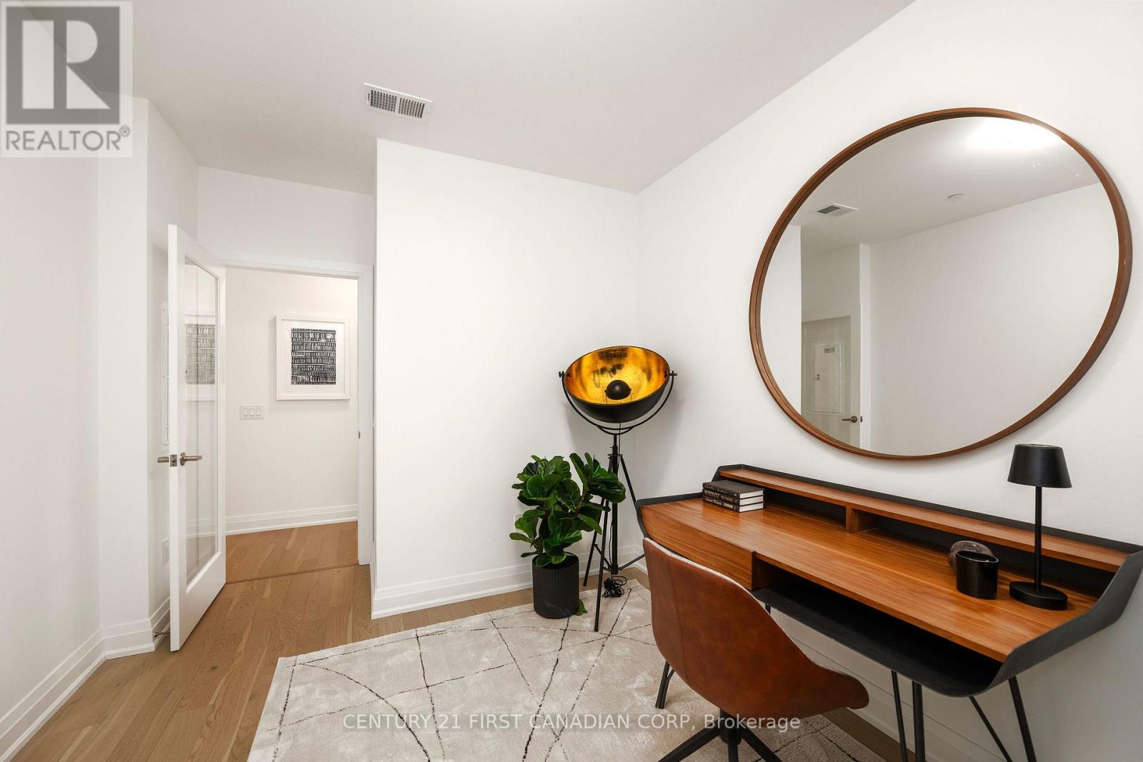 110 - 1975 Fountain Grass Drive, London South, Ontario N6K 4P9 - Photo 10 - X12512236