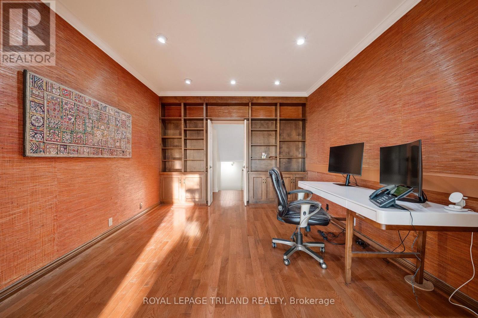 1024 Hunt Club Mews, London North (North L), Ontario  N6H 4R7 - Photo 15 - X12512270